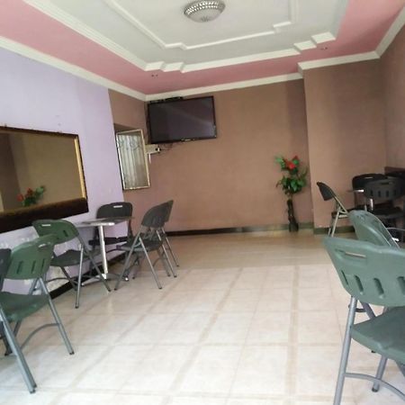 Caron Pension Bahir Dar Luaran gambar