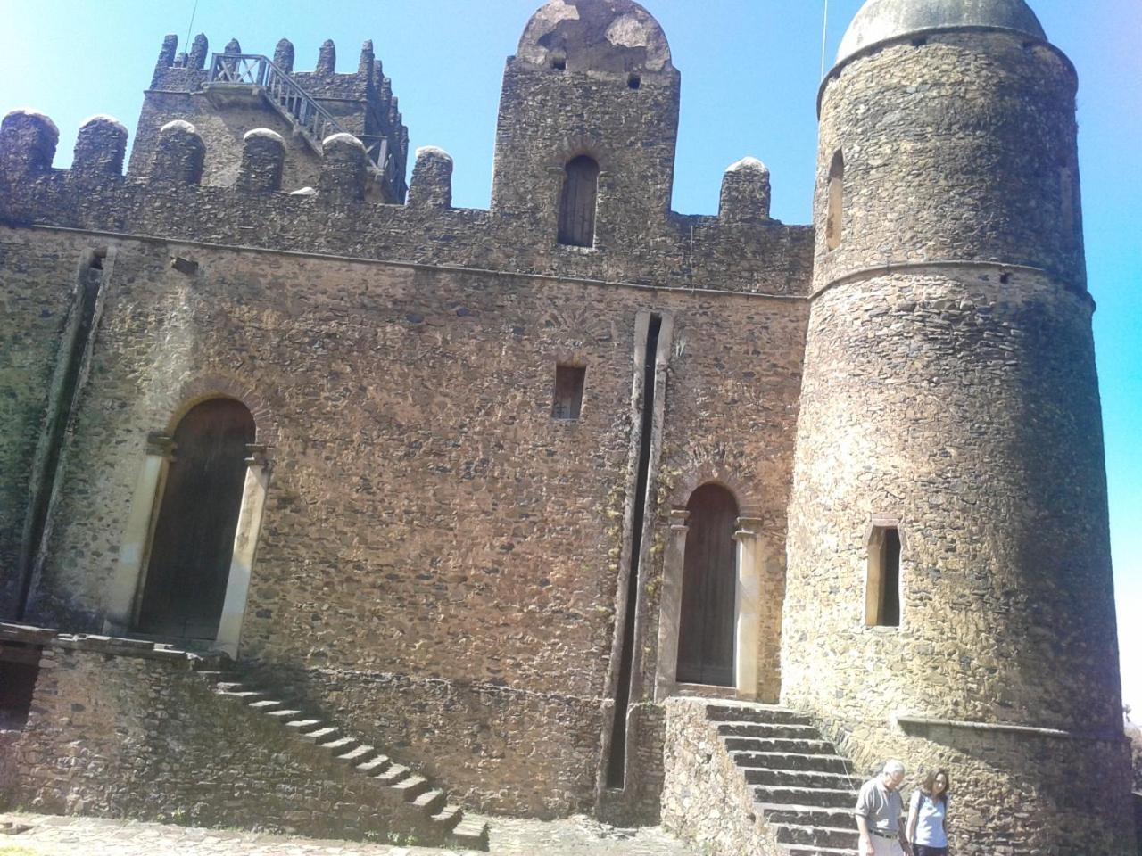 Caron Pension Bahir Dar Luaran gambar