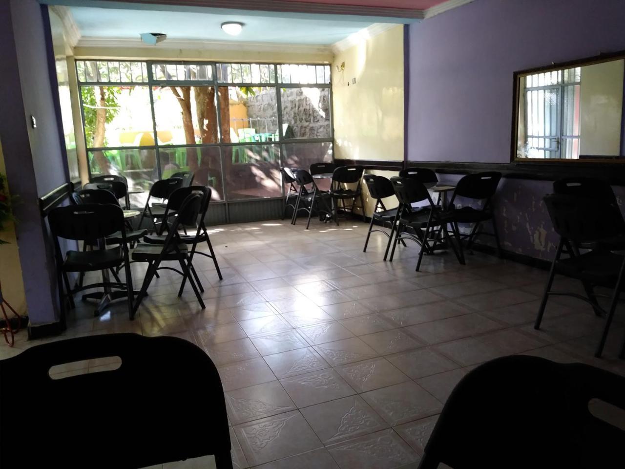 Caron Pension Bahir Dar Luaran gambar